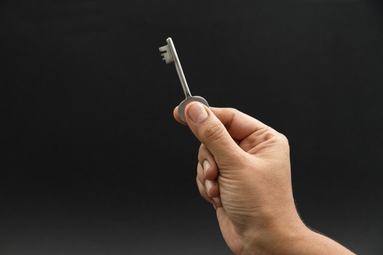 メンズコスメの使用方法と安全性はどう確認すればいい？